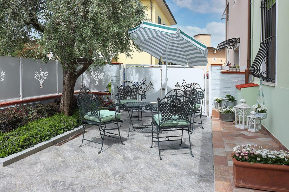 B&B Ulivo Gaio 圣米尼亚托 外观 照片